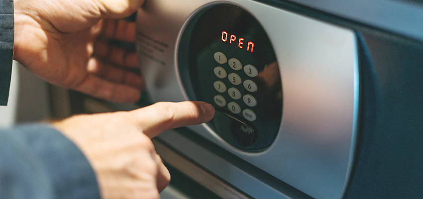 Cash Safe Openers in Quartz Hill, California