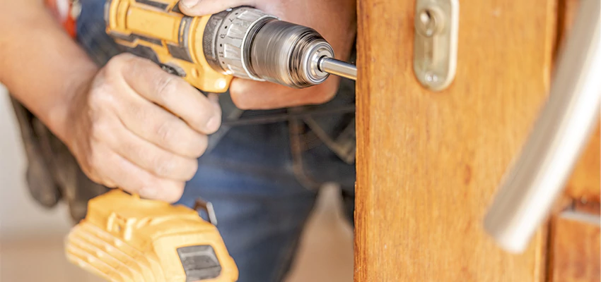 Emergency A1 Locksmith Services in Quartz Hill, California