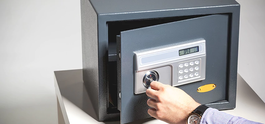 Jewelry Safe Unlocking Service in Quartz Hill, California