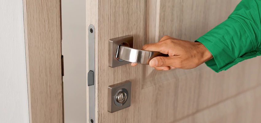 Garage Door Lock Reinforcements in Quartz Hill, California