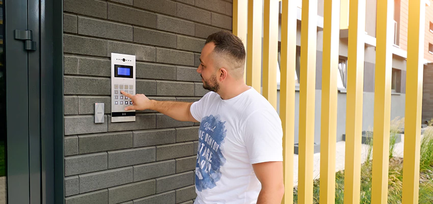 Locksmith Company For Smart Lock System Installation in Quartz Hill, California